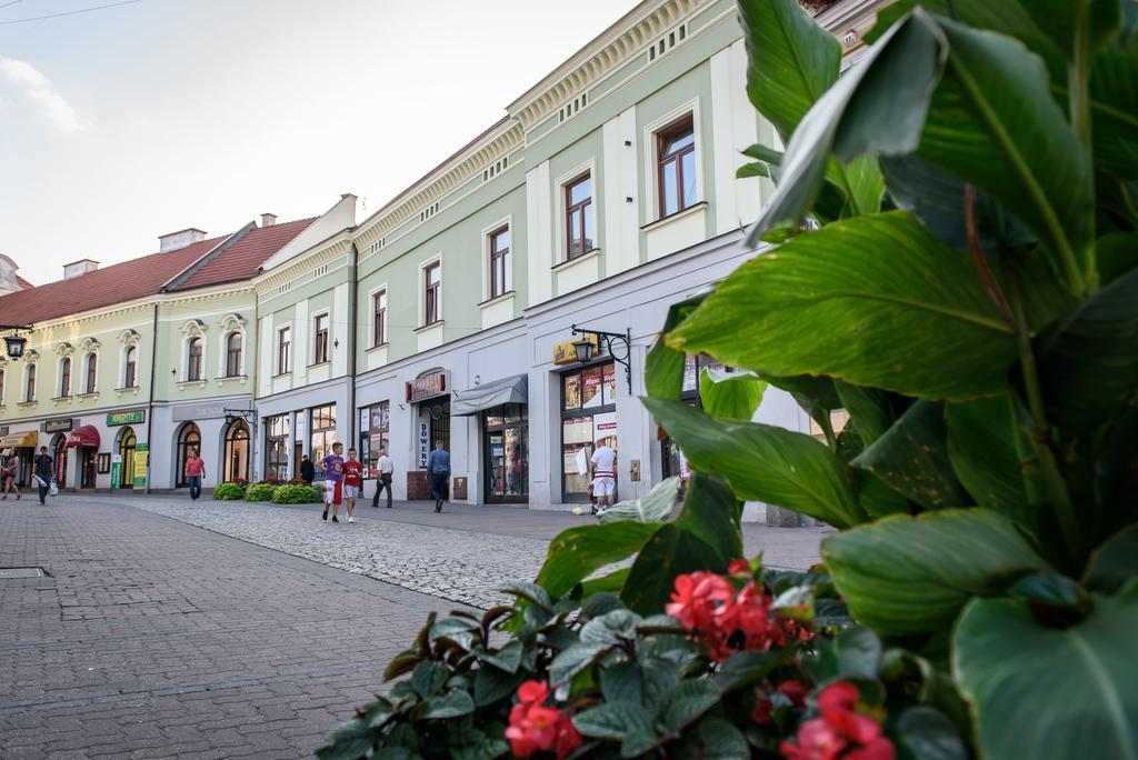 Apartamenty Walowa 4 Tarnów Exterior foto